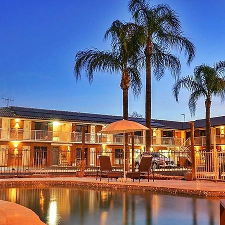 Motel The Palms Dubbo Exterior foto